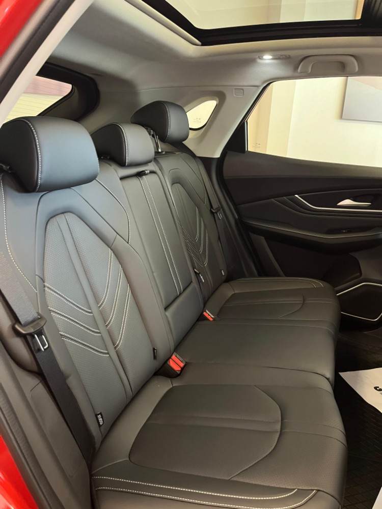 Forthing T5 5P 1,5 T 7AT Evo Premium — foto 6